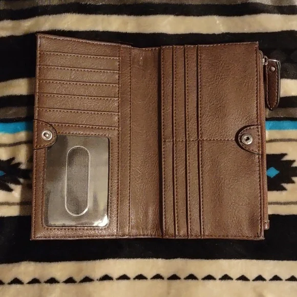 Tony Lama. Cognac Cowhide leather  wallet. Never used. Brand new. No tags. - Picture 8 of 17